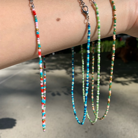 Beaded colorful Handmade necklace in green - Picture 6 of 6